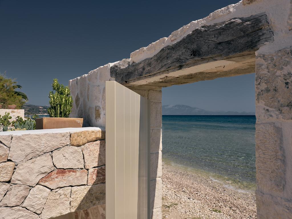 Niova Villa - Seafront, Private Pool And Ionian Sea Views, By Zantewize Алікес Екстер'єр фото